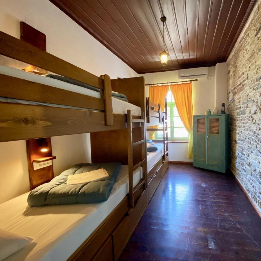 Stone City Hostel Gjirokastër Eksteriør billede